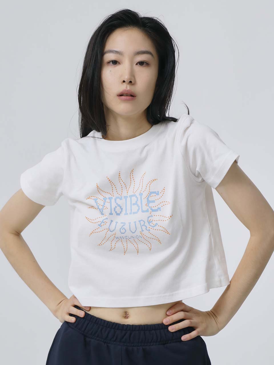 Visible future Slim fit Crop Short sleeve T-shirt white